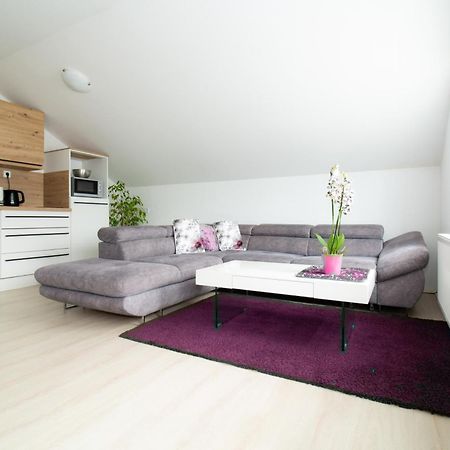 Apartman Keti Donja Lomnica Exteriér fotografie