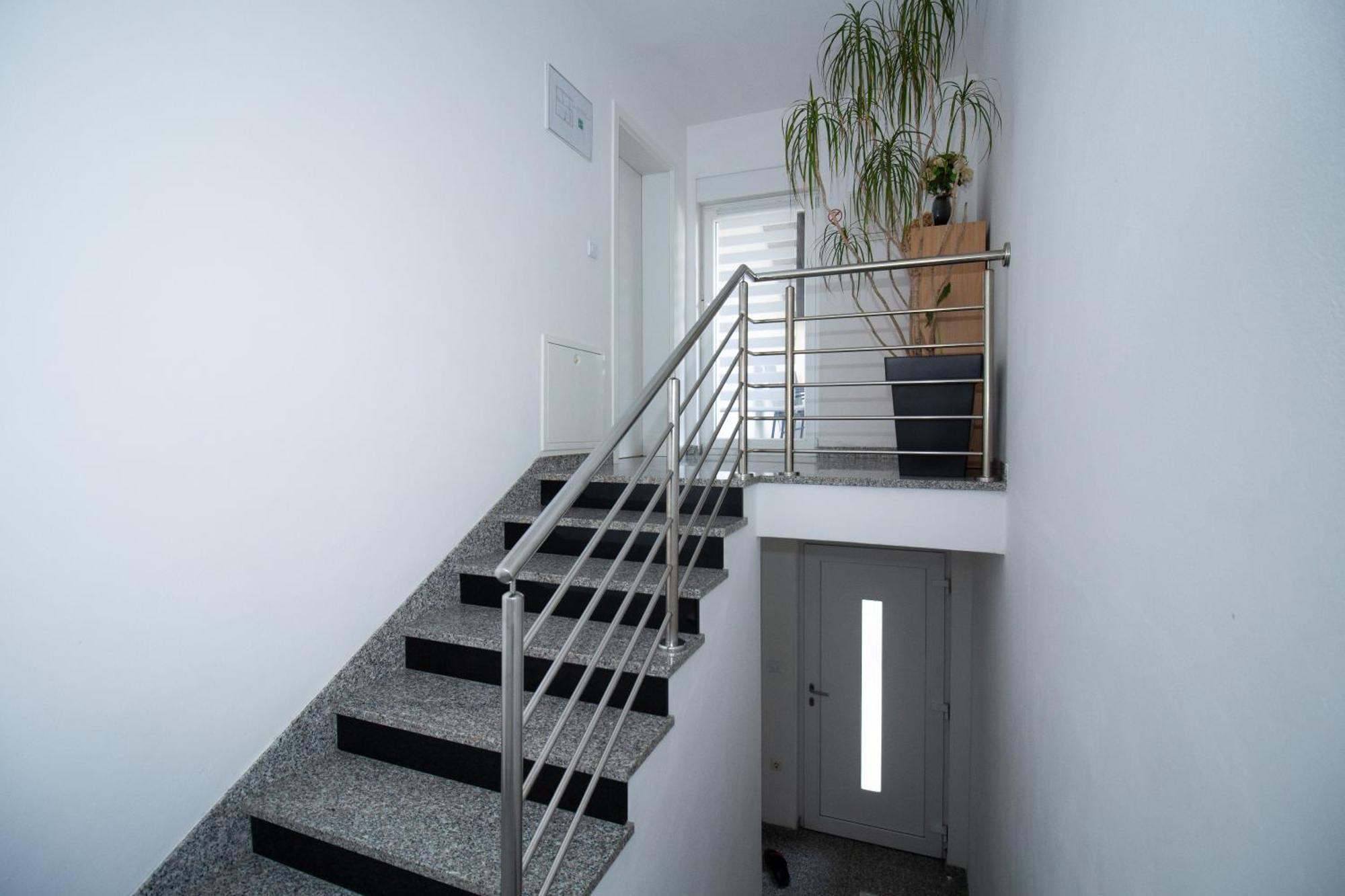 Apartman Keti Donja Lomnica Exteriér fotografie