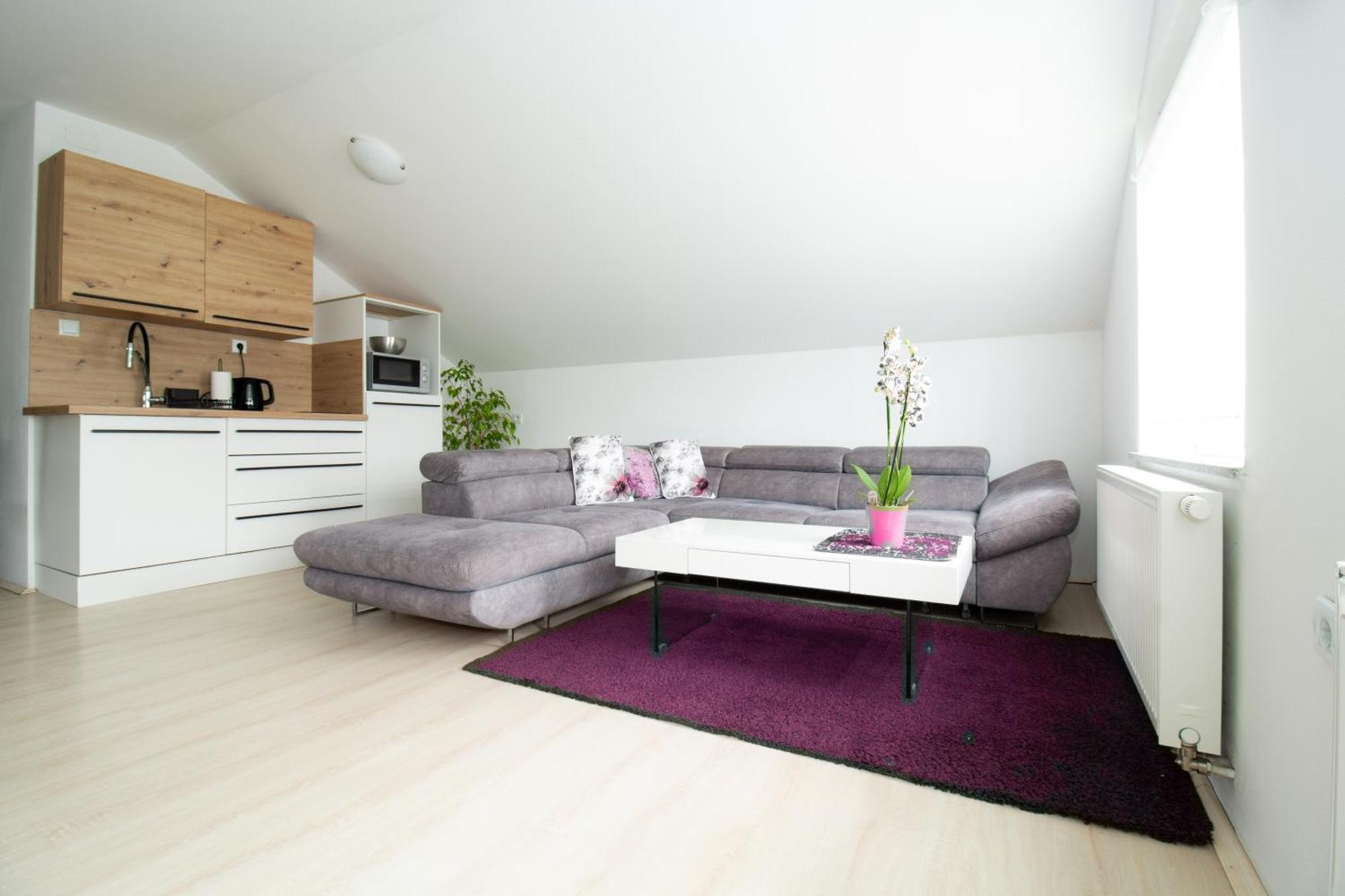 Apartman Keti Donja Lomnica Exteriér fotografie