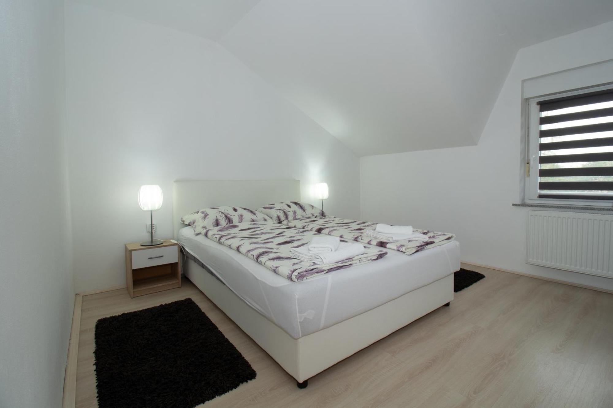 Apartman Keti Donja Lomnica Exteriér fotografie