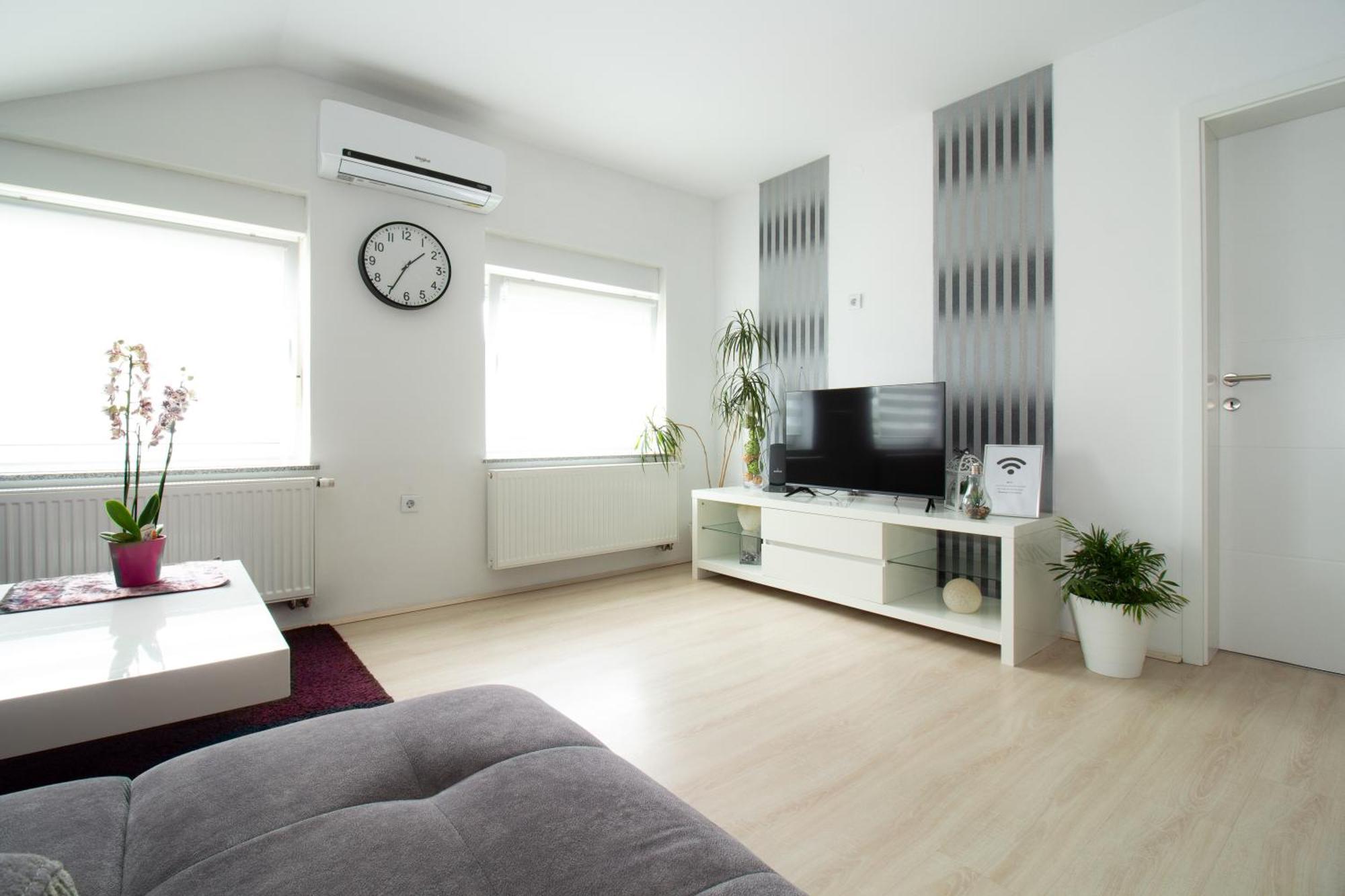 Apartman Keti Donja Lomnica Exteriér fotografie