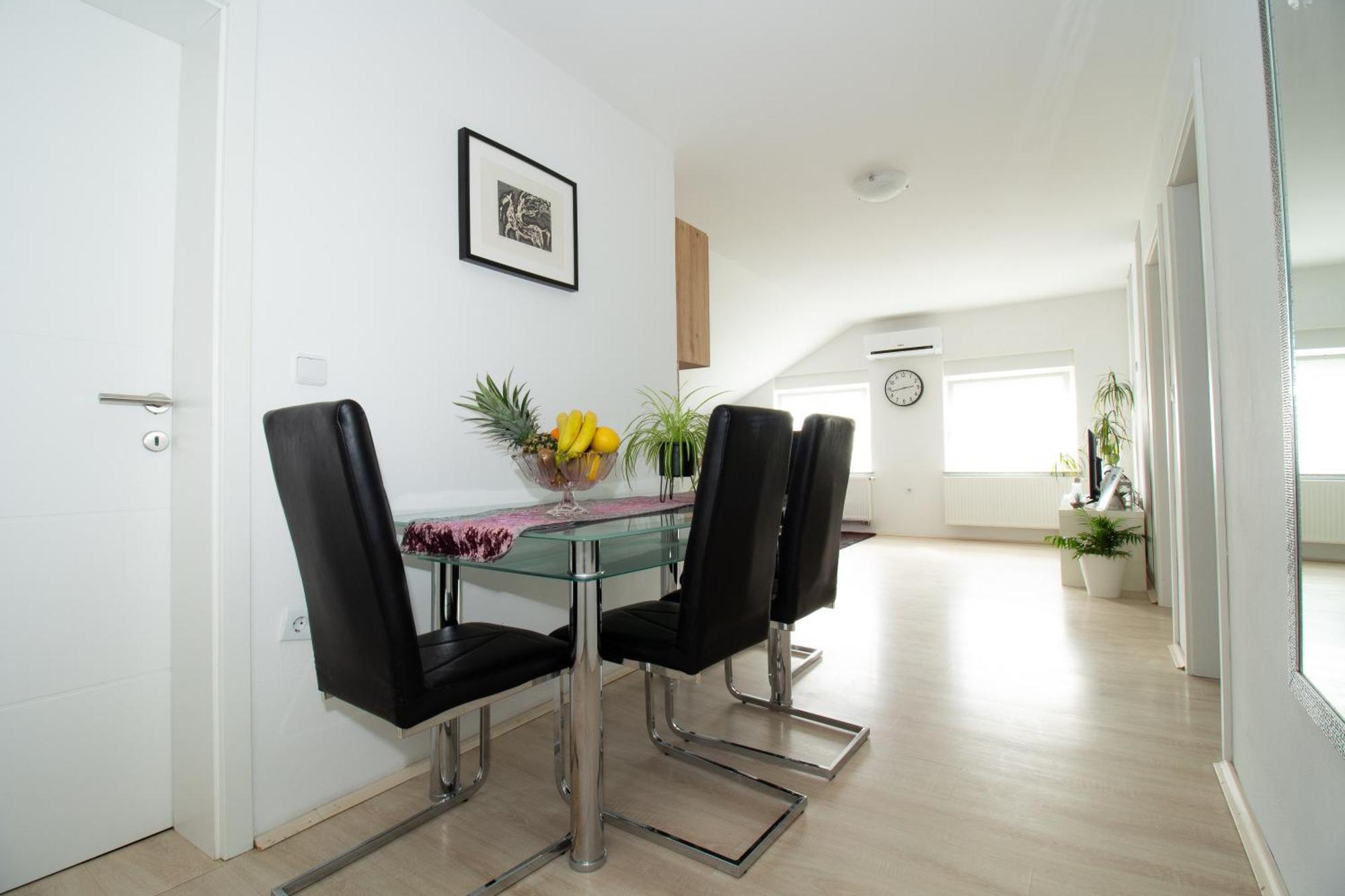 Apartman Keti Donja Lomnica Exteriér fotografie